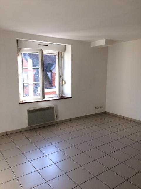 Location - Appartement -  2 pièce(s) -  35 m² à Eu - image 1