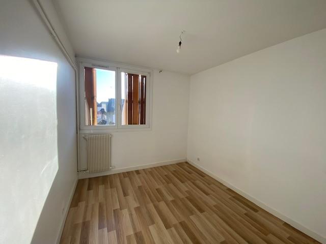 Location - Appartement -  3 pièce(s) -  54 m² à Reims - image 1
