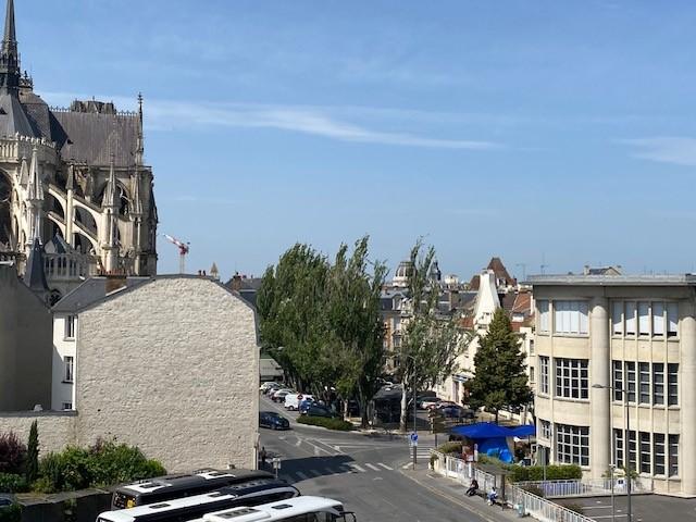 Vente - Appartement - 6 pièces à Reims