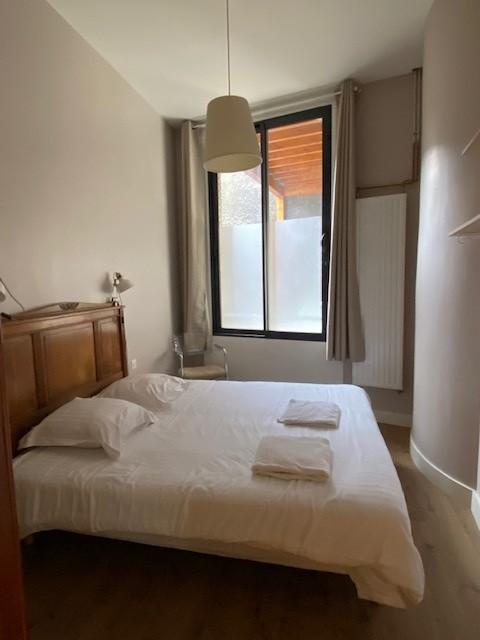 Vente - Appartement -  7 pièce(s) -  159 m² à Reims - image 1