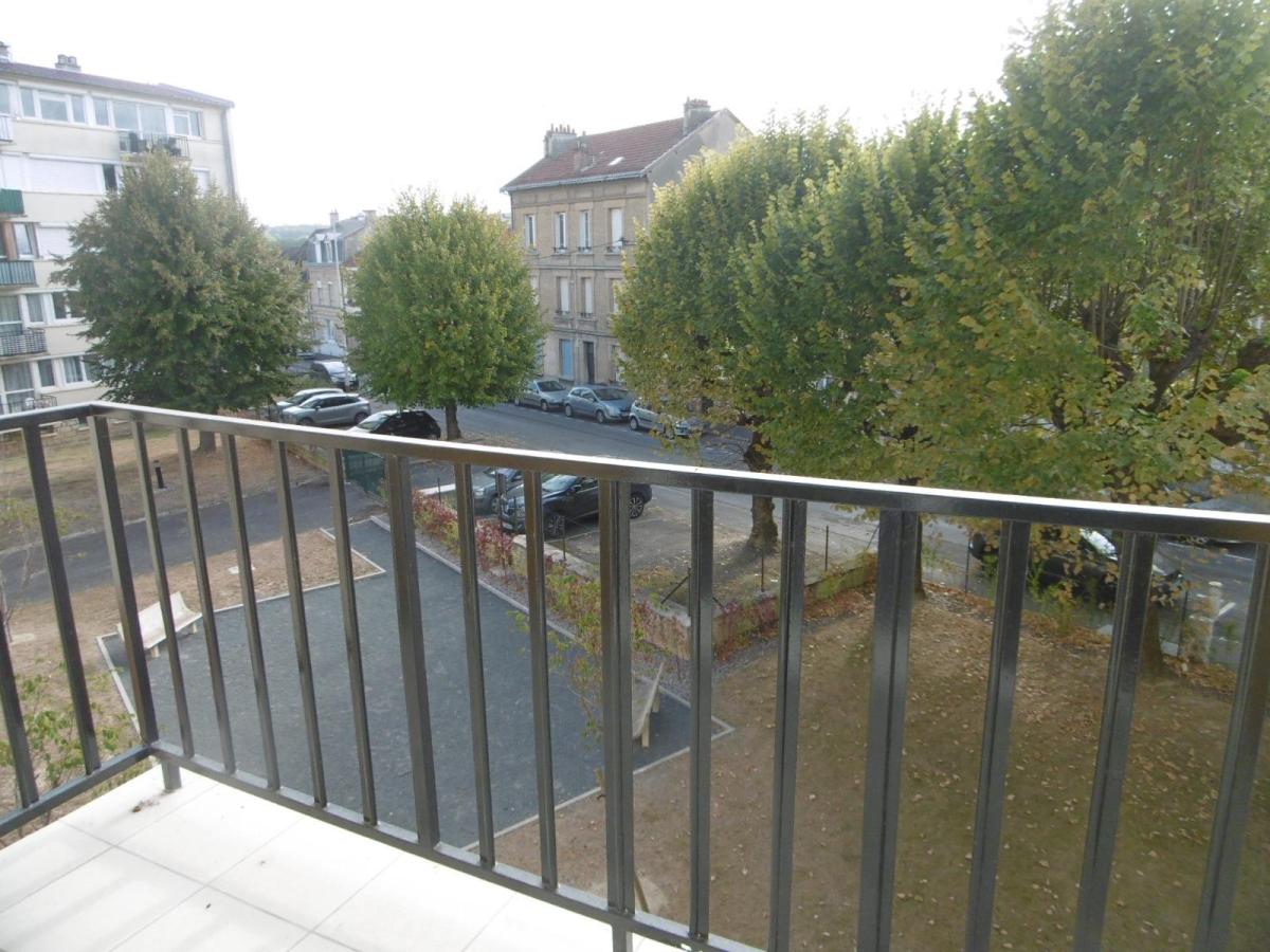 Location - Appartement -  3 pièce(s) -  54 m² à Reims - image 1