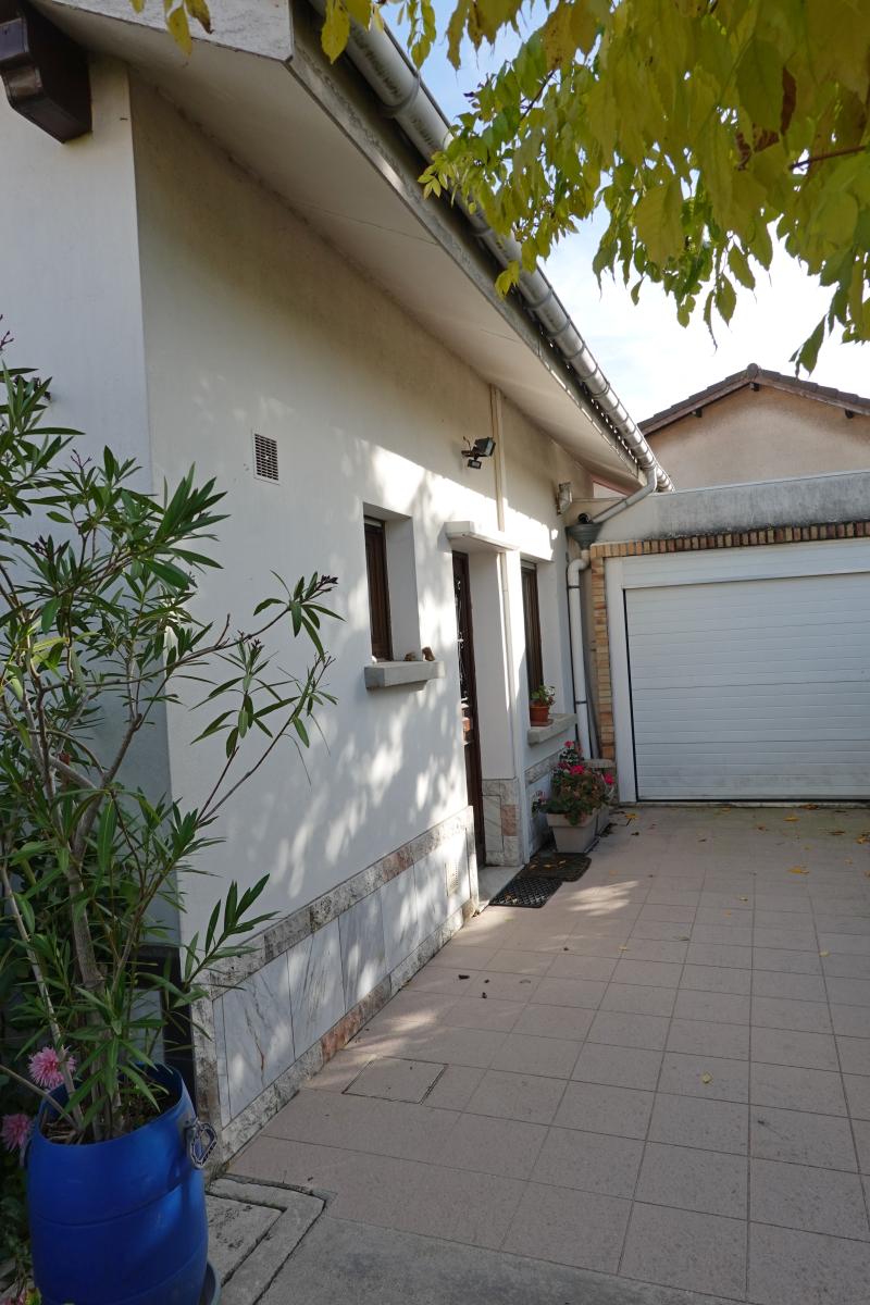 Vente - Maison -  9 pièce(s) -  252 m² à Reims - image 1