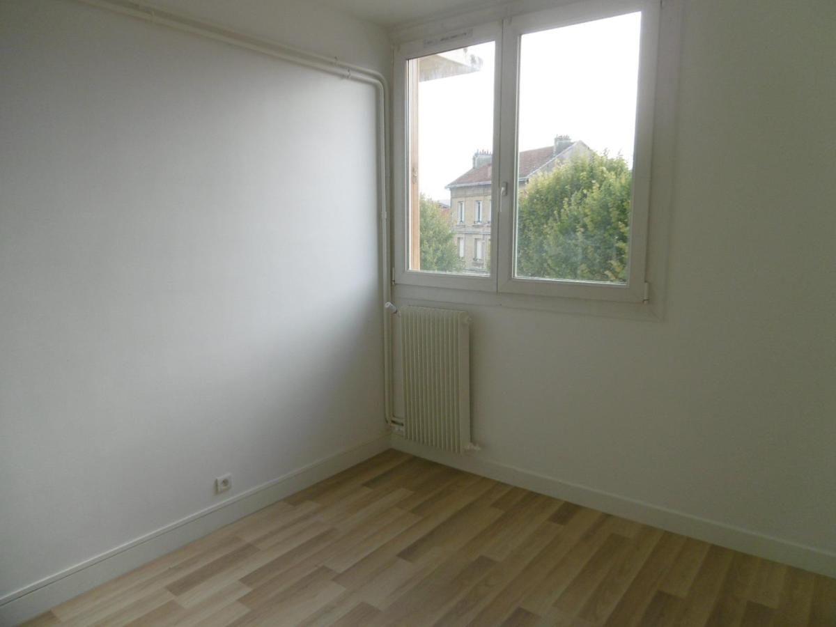 Location - Appartement -  3 pièce(s) -  54 m² à Reims - image 1