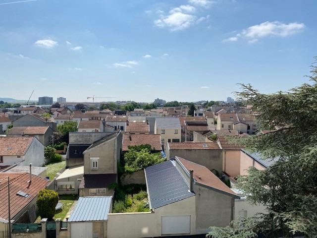 Vente - Appartement -  3 pièce(s) -  69 m² à Reims - image 1