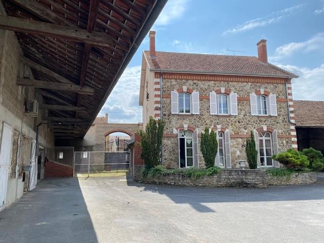 Vente - Maison - 6 pièces à Époye