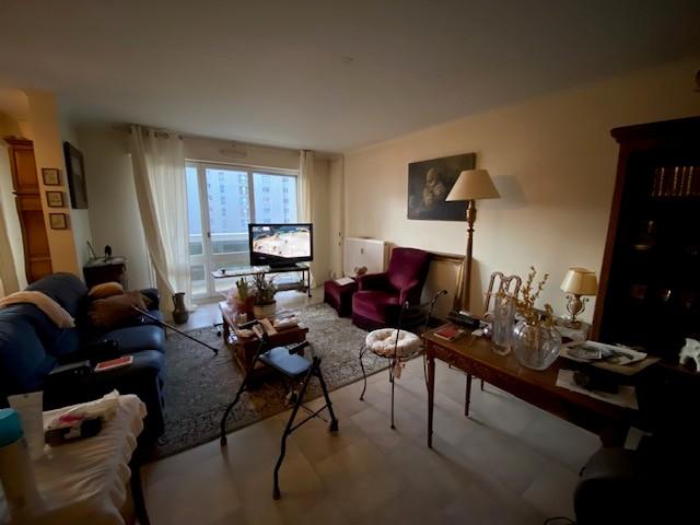 Vente - Appartement -  4 pièce(s) -  87 m² à Reims - image 1