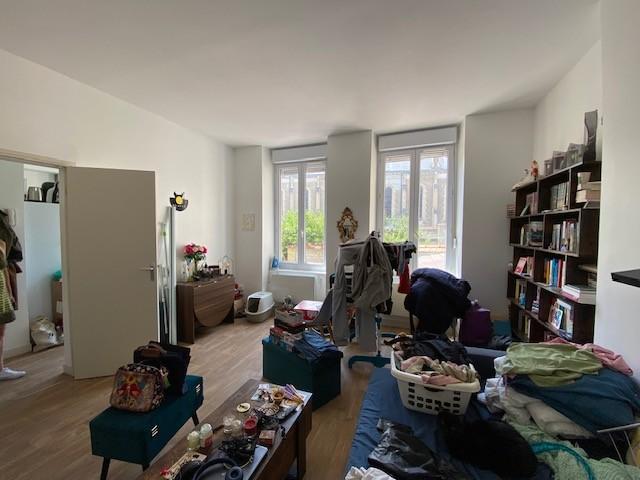 Vente - Appartement -  1 pièce(s) -  32 m² à Reims - image 1